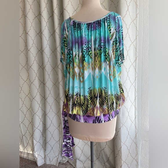 Candie’s Colorful Women's Top, Size M - Picture 3 of 5